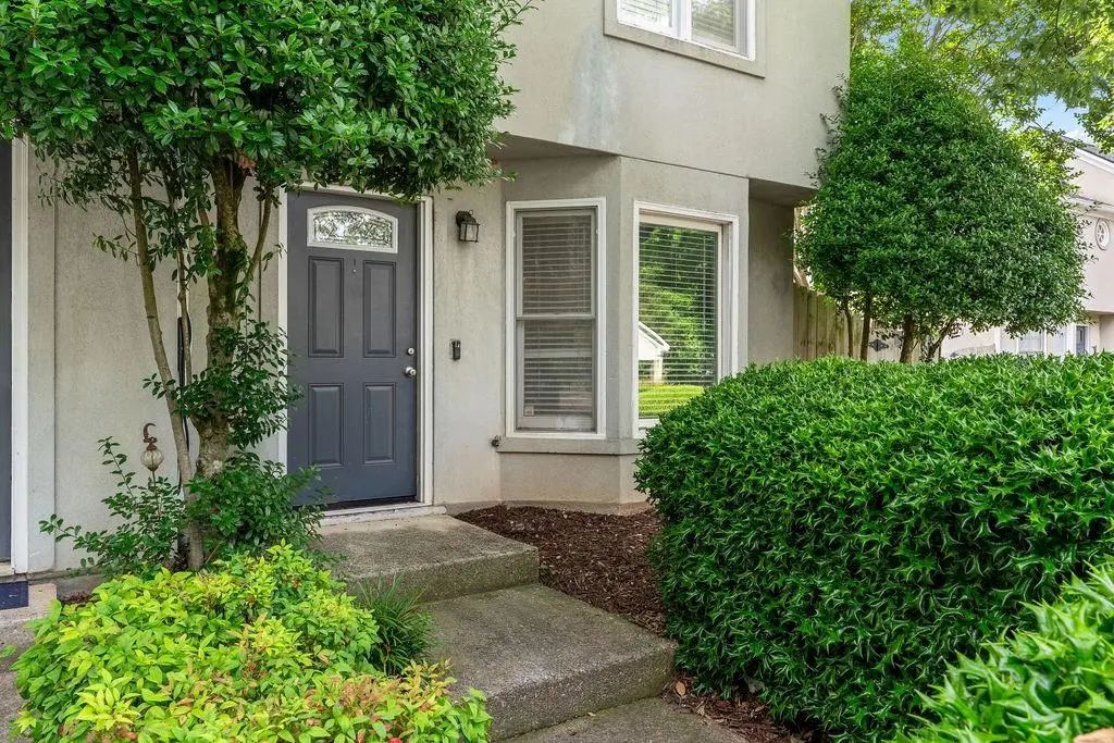 502 Defoors Landing Nw, Atlanta