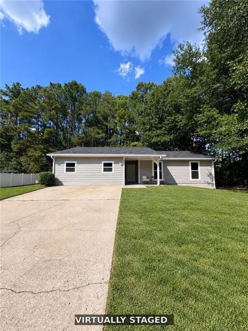 3512 Riverchase Knolls, Decatur