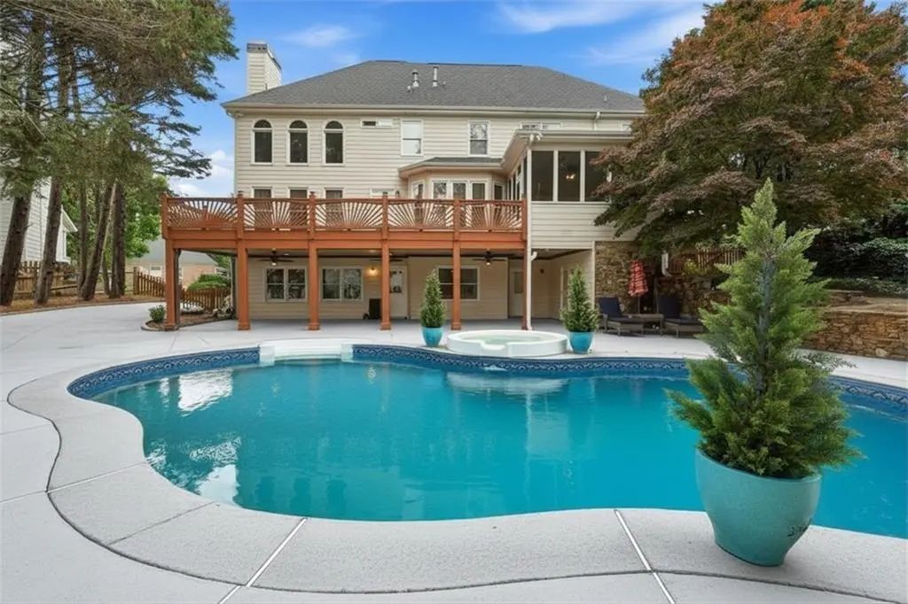 4907 Bowerie Court, Powder Springs