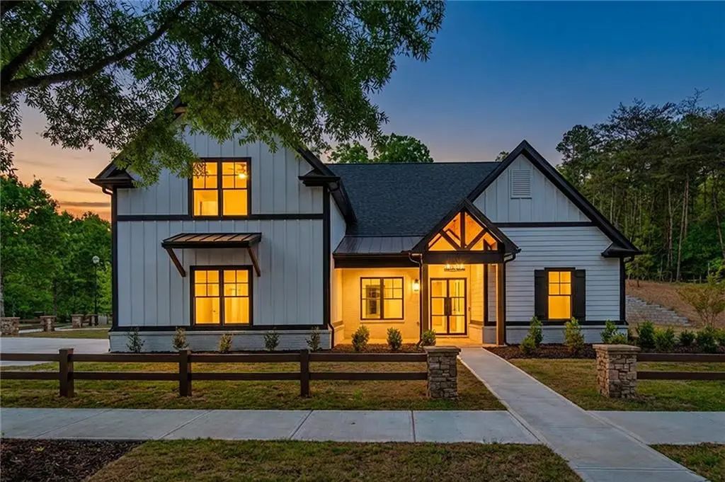 6004 Hemingway Lane, Gainesville