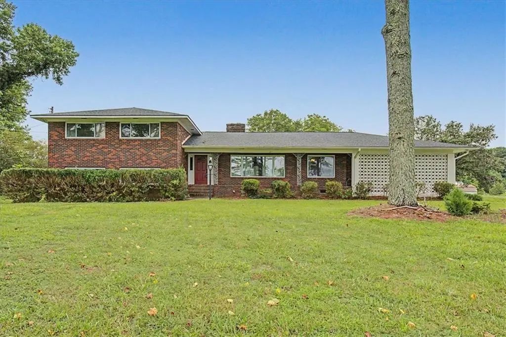 1314 Cave Springs Road, Cedartown