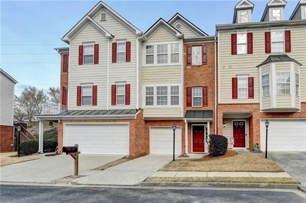 5987 Turfway Park Court, Sugar Hill