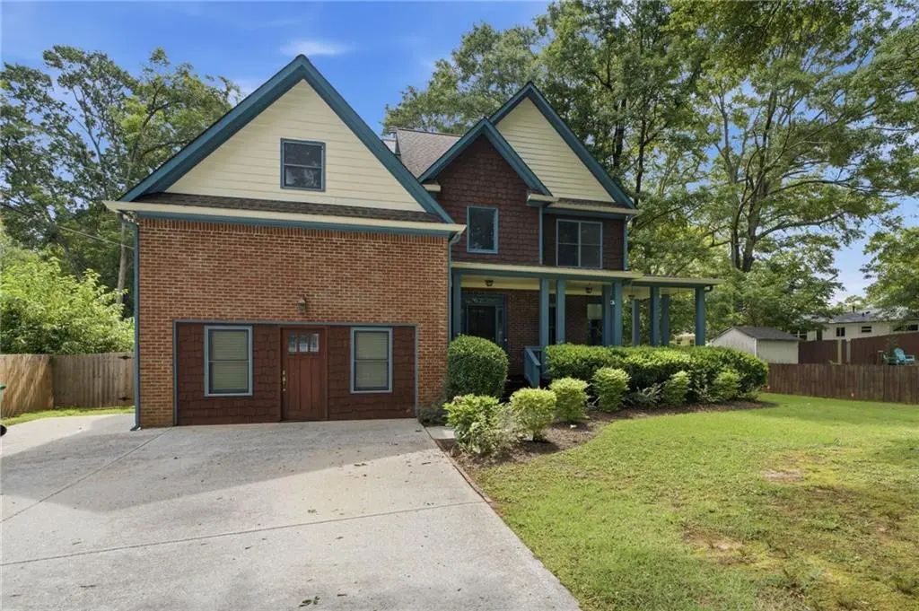 1176 Michael Lane, Decatur