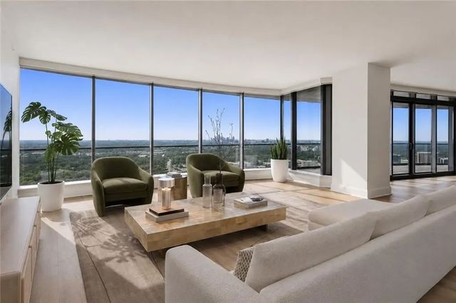 Unit 4104 - 3344 Peachtree Road Ne, Atlanta