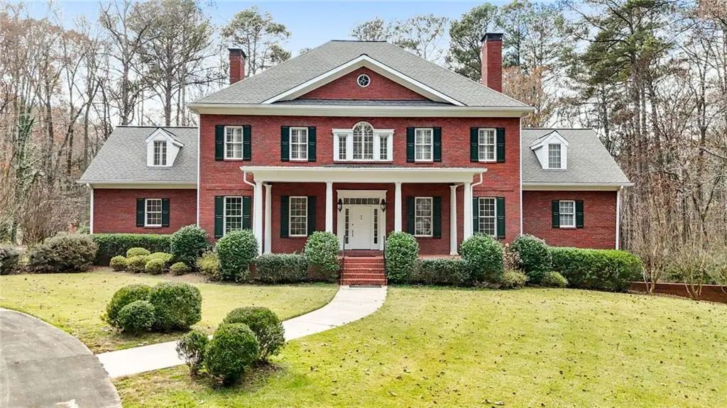 8467 Hearn Road, Chattahoochee Hills
