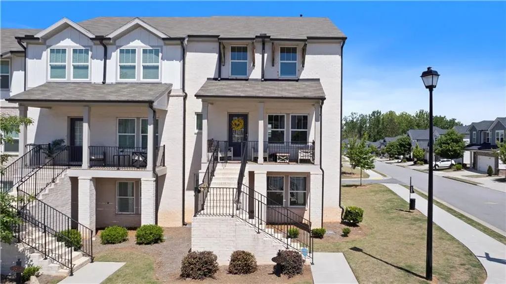 3564 Shore Wood Avenue, Lawrenceville