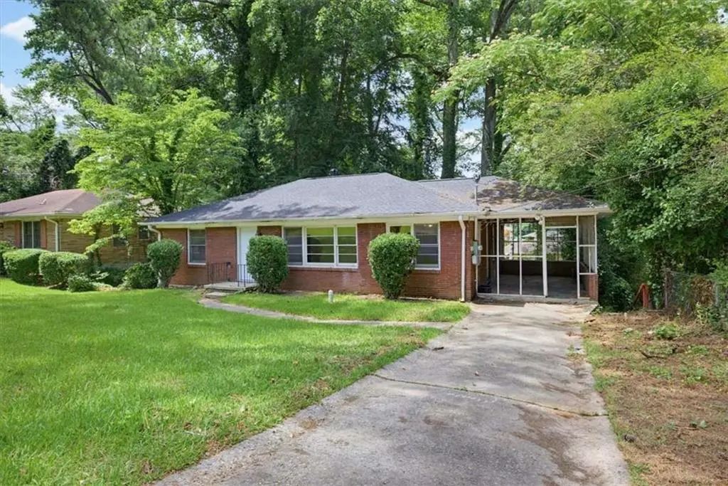 1900 Windsor Drive, Atlanta