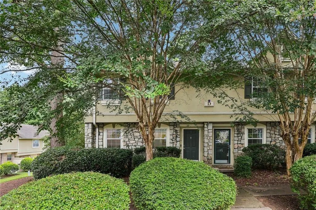 Unit 1d - 6900 Roswell Road, Atlanta