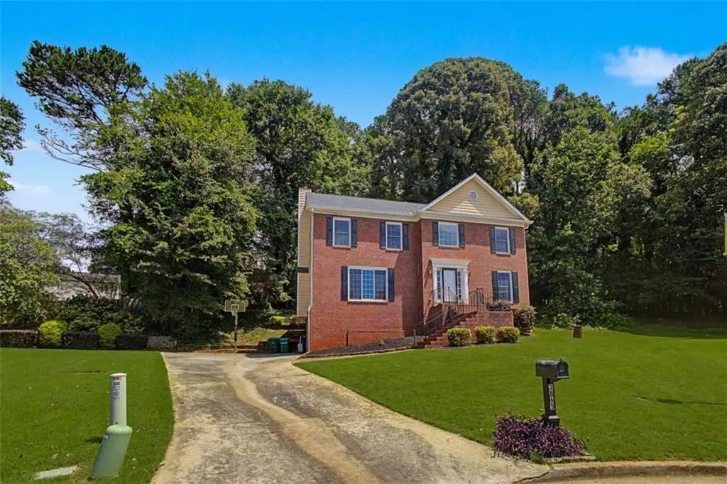 3865 Ryans Run Way, Lilburn