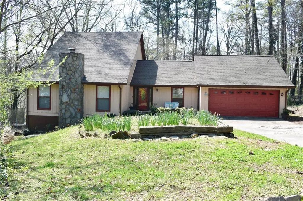 3959 Cotswold Drive, Lilburn