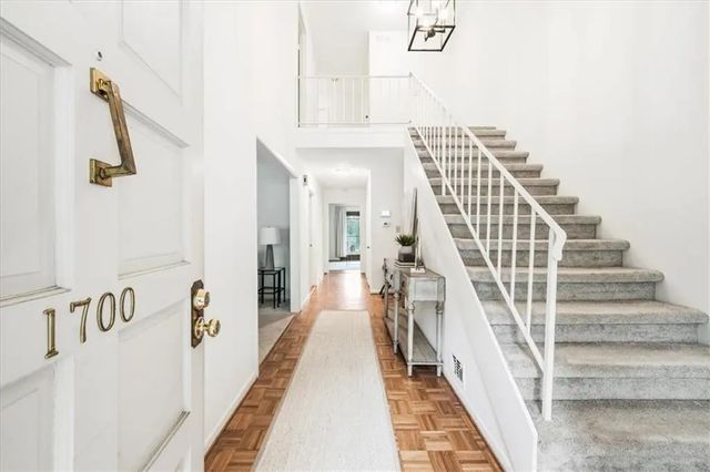 1700 Woodcliff Way Ne, Atlanta