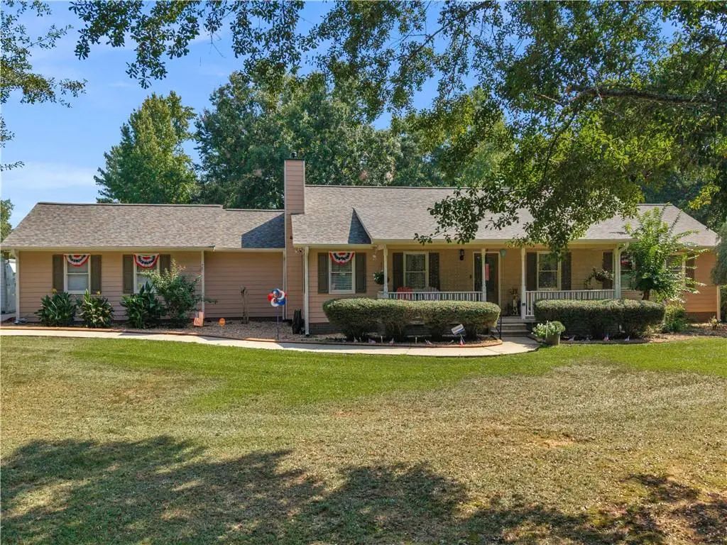 837 Sunset Drive, Locust Grove