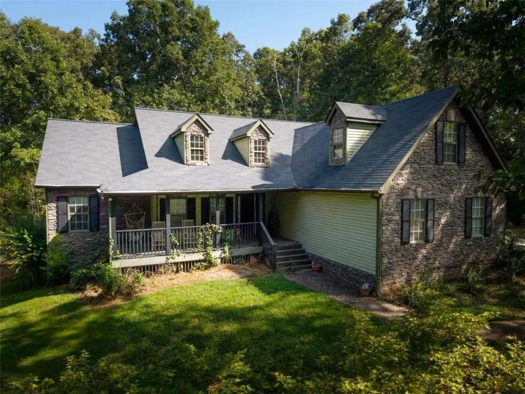 1371 Pickett Bridge Road, Covington