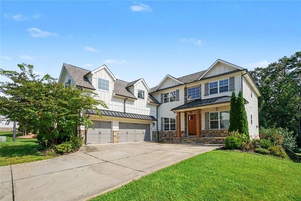 1771 Rockwater Road, Marietta