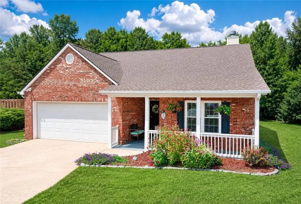 733 Jacoby Drive, Loganville