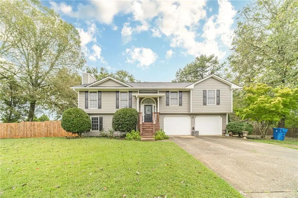 27 Creek View Drive, Hoschton