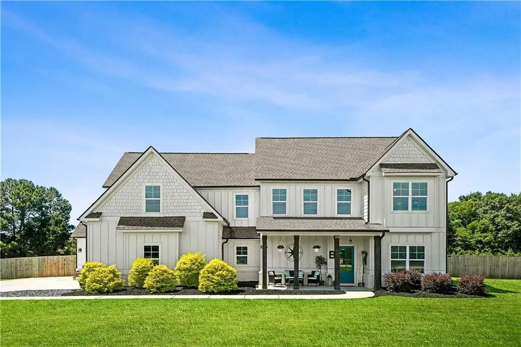 1538 E Lake Road, Mcdonough