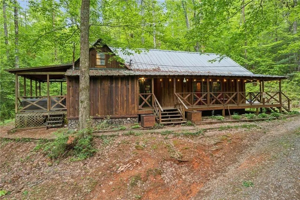 85 Clear Lake Court, Ellijay