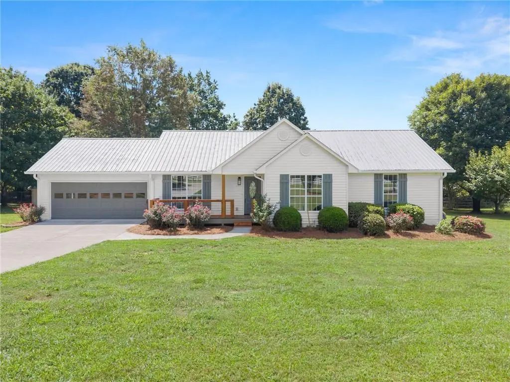 5820 Steve Black Road, Clermont