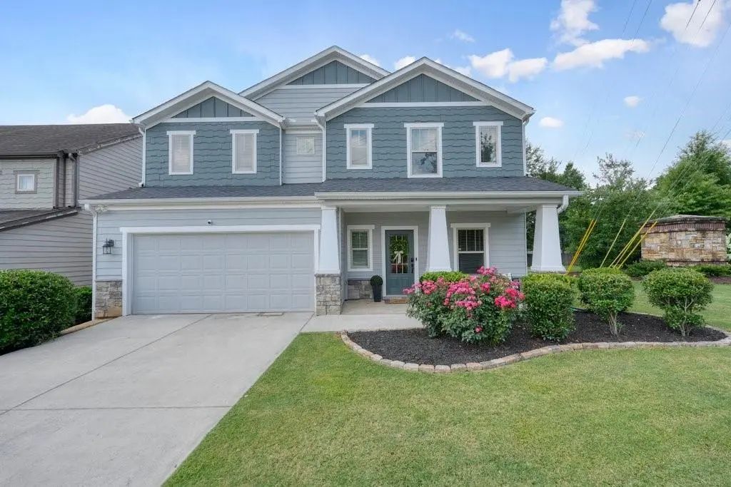 100 Grove View Road, Woodstock