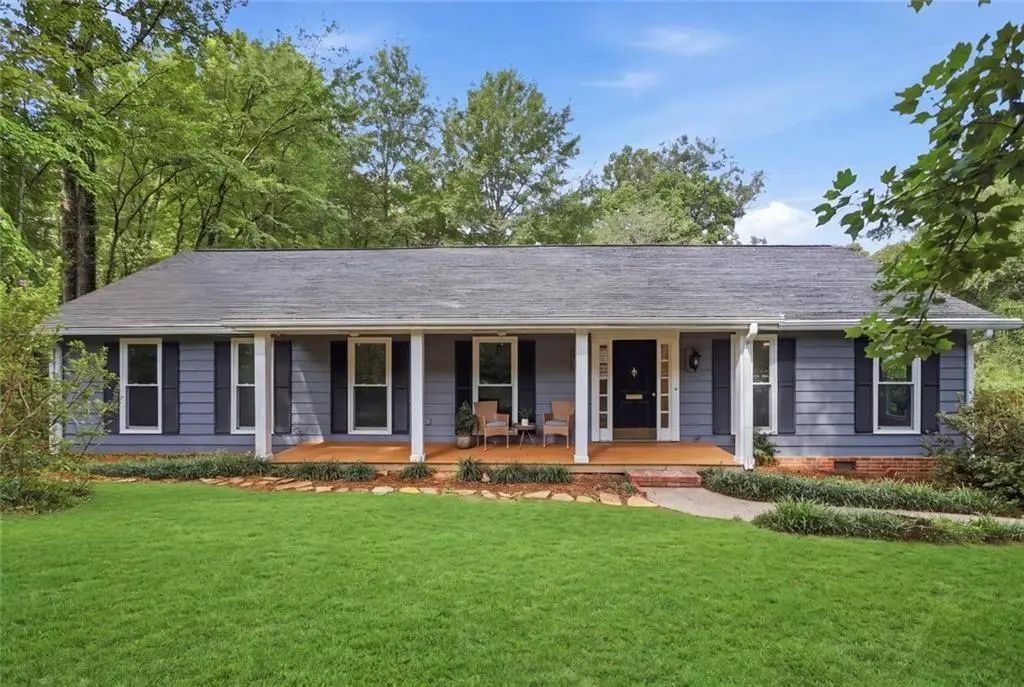 5534 Woodberry Circle, Marietta