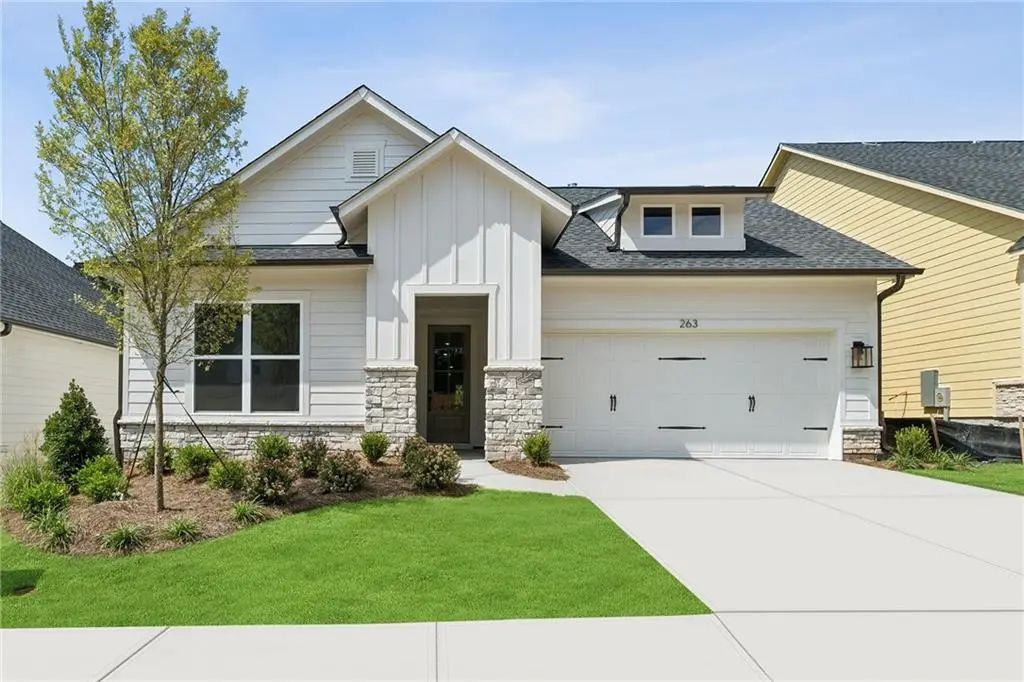 263 Strawberry Lane, Woodstock