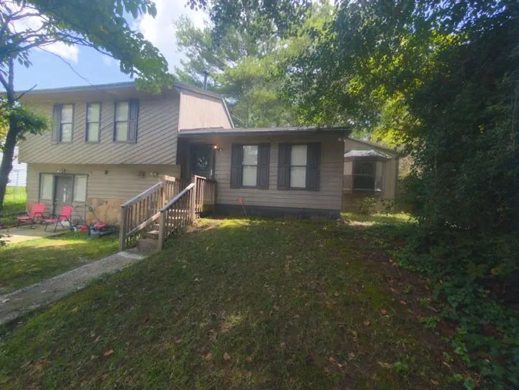 7010 Winkfield Place, South Fulton