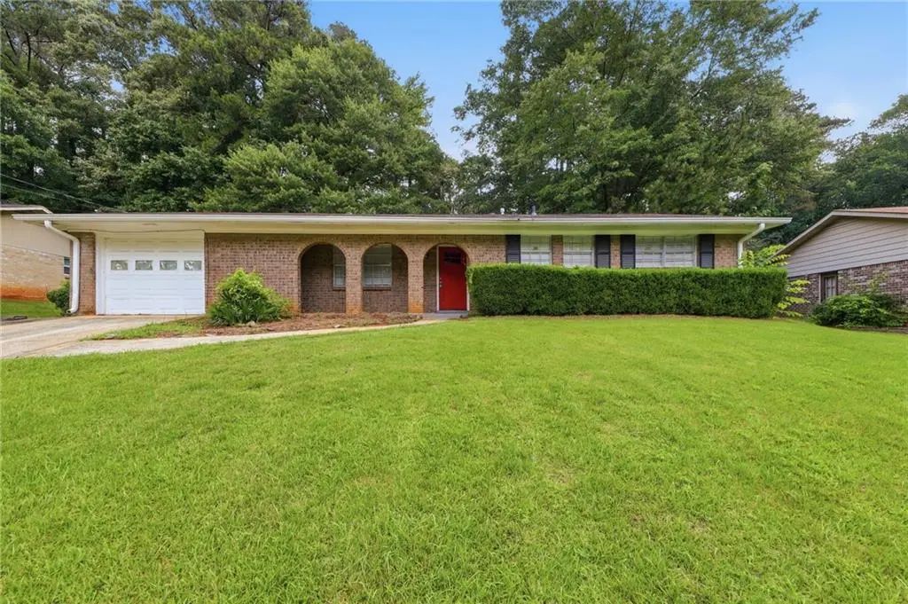 2740 Williamsburg Drive, Decatur