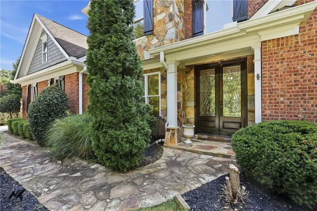 1335 Whisper Cove Drive, Buford