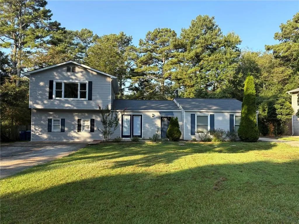 3082 Bromley Rowe, Duluth