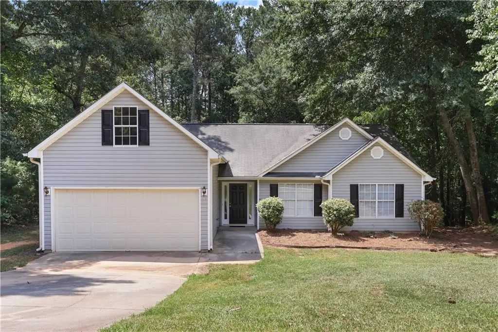 215 Cambridge Way, Covington