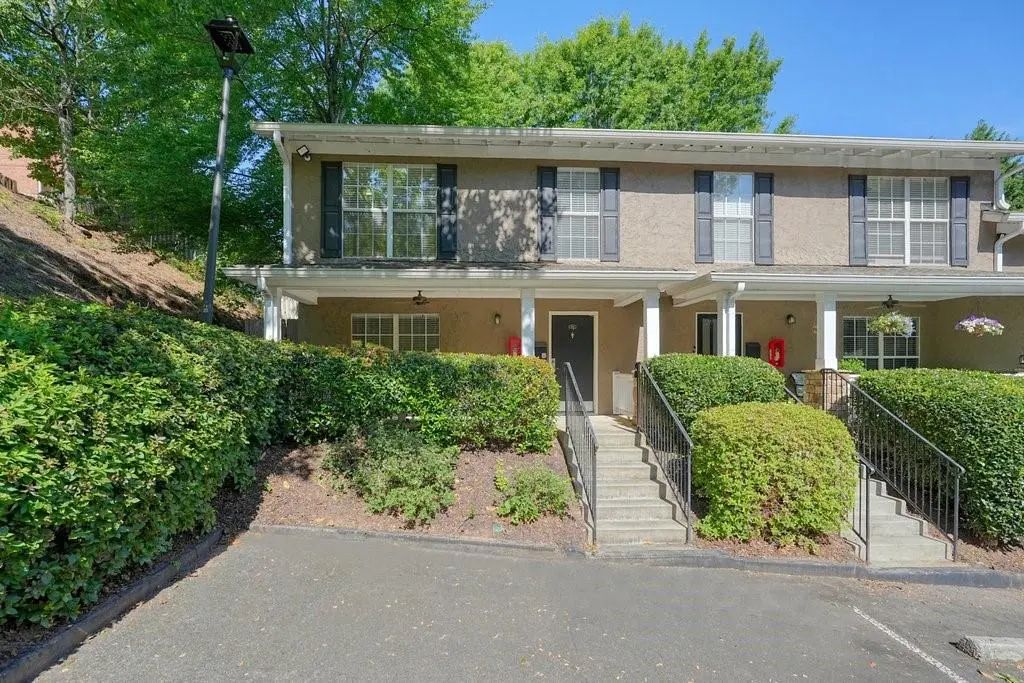 Unit 101 - 3180 Seven Pines Court, Atlanta