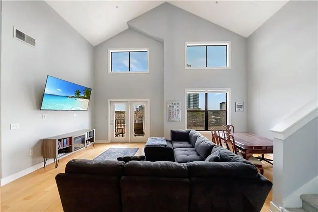 Unit 423 - 799 Hammond Drive, Atlanta