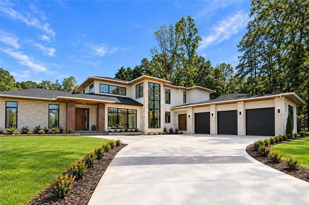 4785 Moore Road, Suwanee