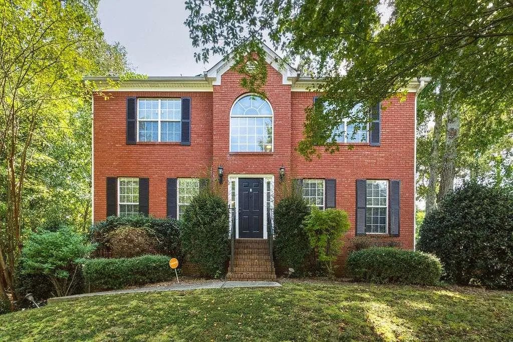 4957 Heritage Crossing Drive, Powder Springs