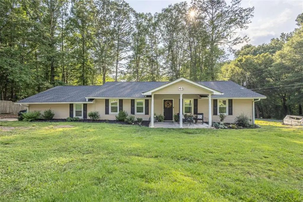 45 Lee Drive, Carrollton