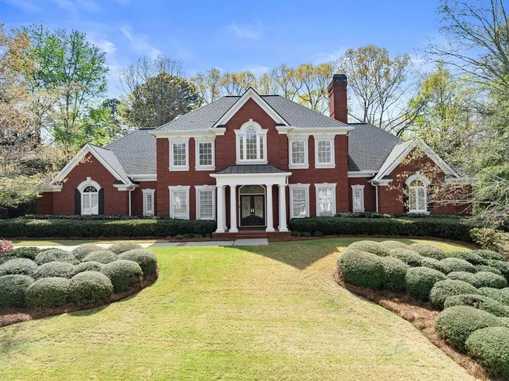2520 Heritage Court, Buford