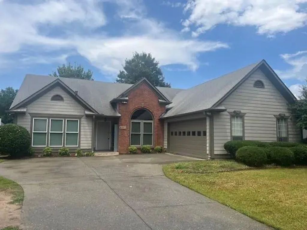 2853 Avalon Meadows Court, Lawrenceville