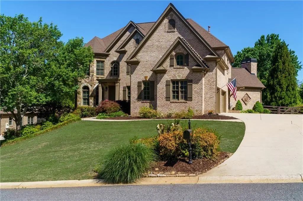 5940 Boulder Bluff Drive, Cumming