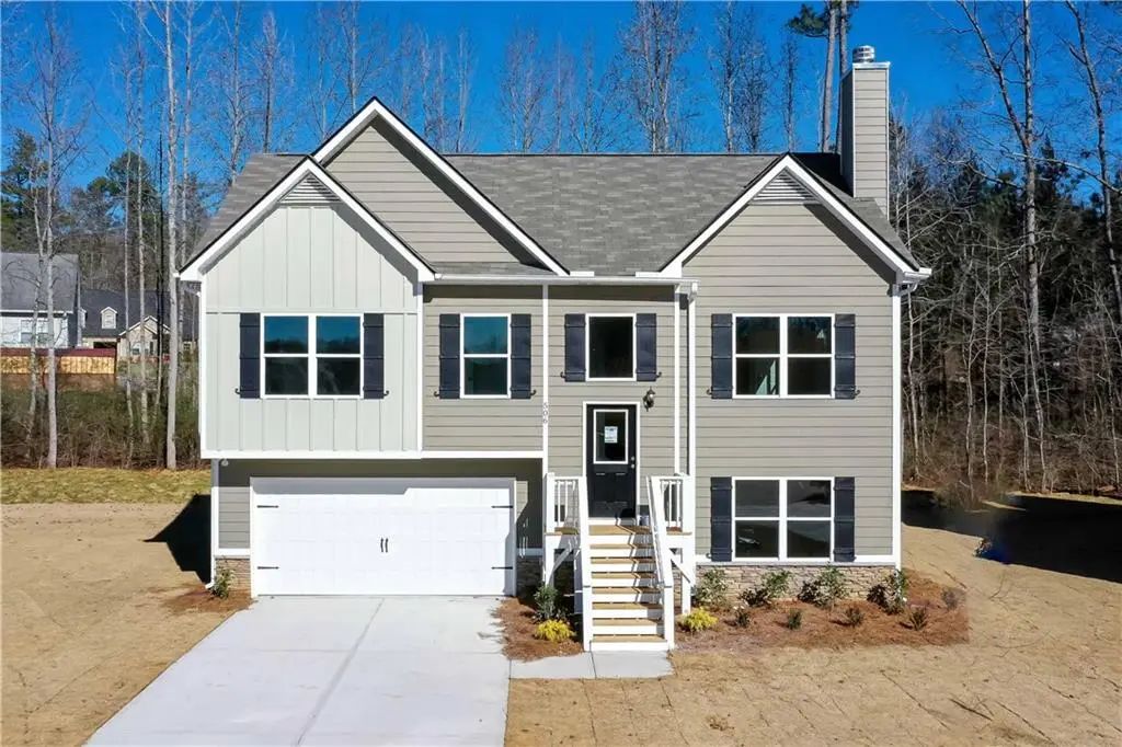 506 Charleston Place, Villa Rica