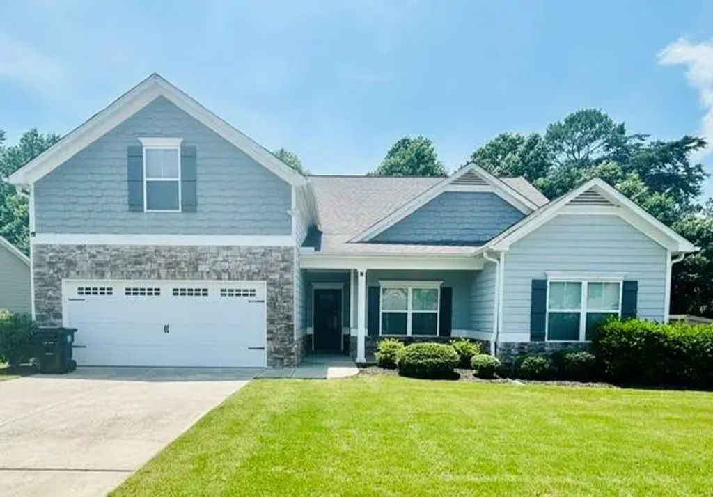 294 Orange Circle, Dawsonville