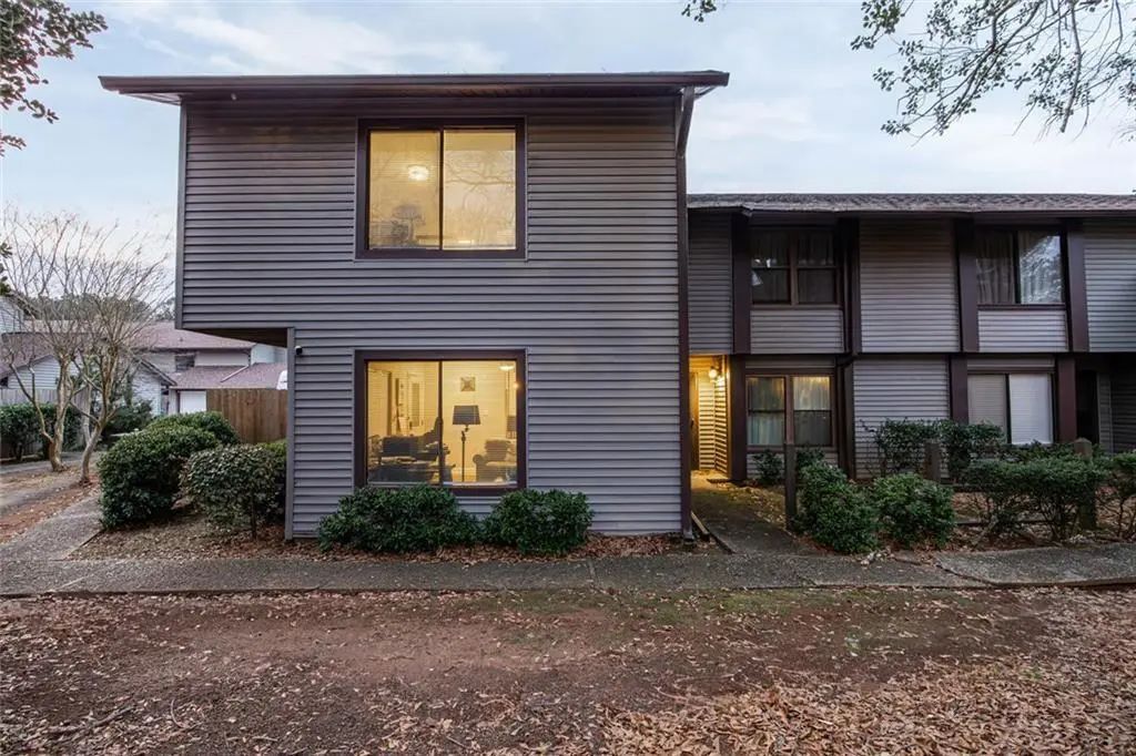 2739 Whitewater Court, Austell