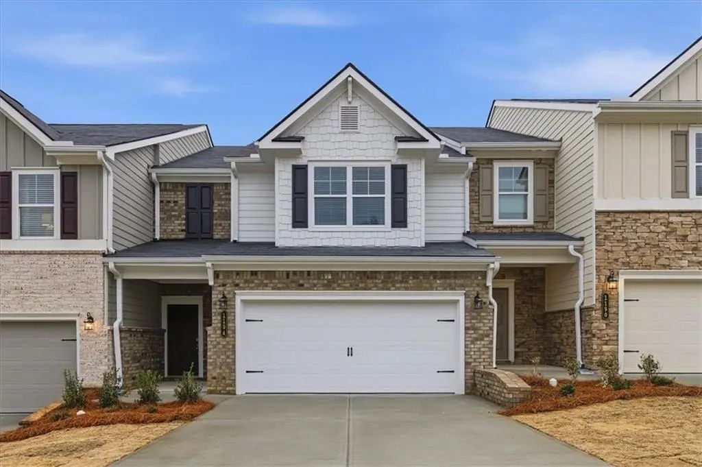1194 Park Center Circle, Austell