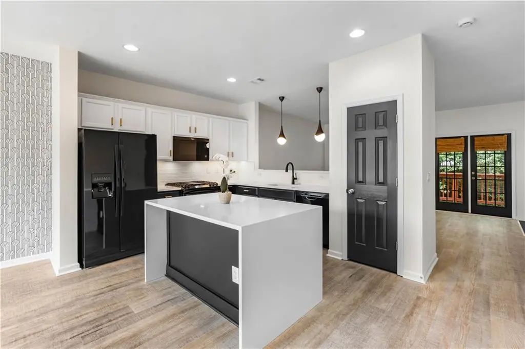 3635 Chattahoochee Summit Drive Se, Atlanta