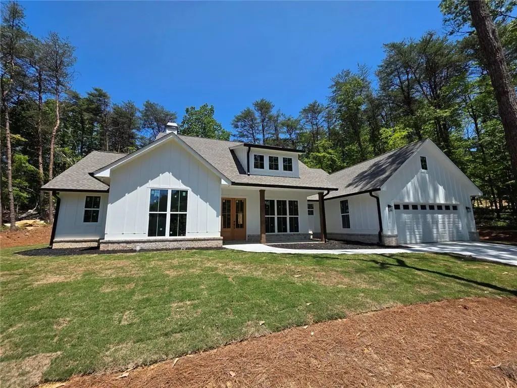 352 Oak Trace W, Jasper