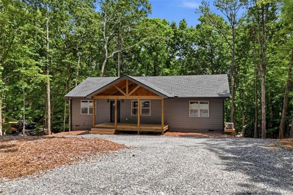 1883 Newport Drive, Ellijay