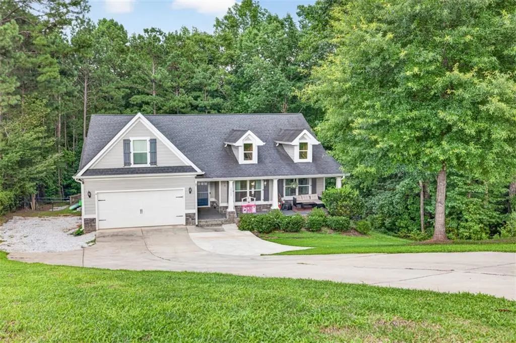 2565 Aaron Court, Loganville