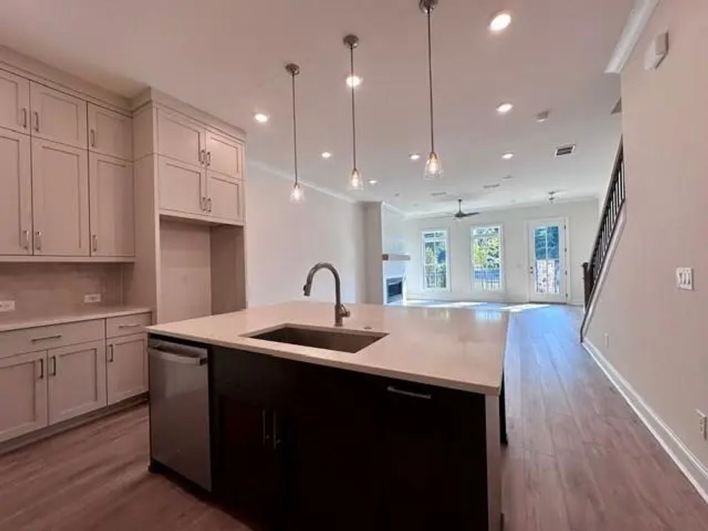 Unit 5 - 510 Whatton Road, Johns Creek