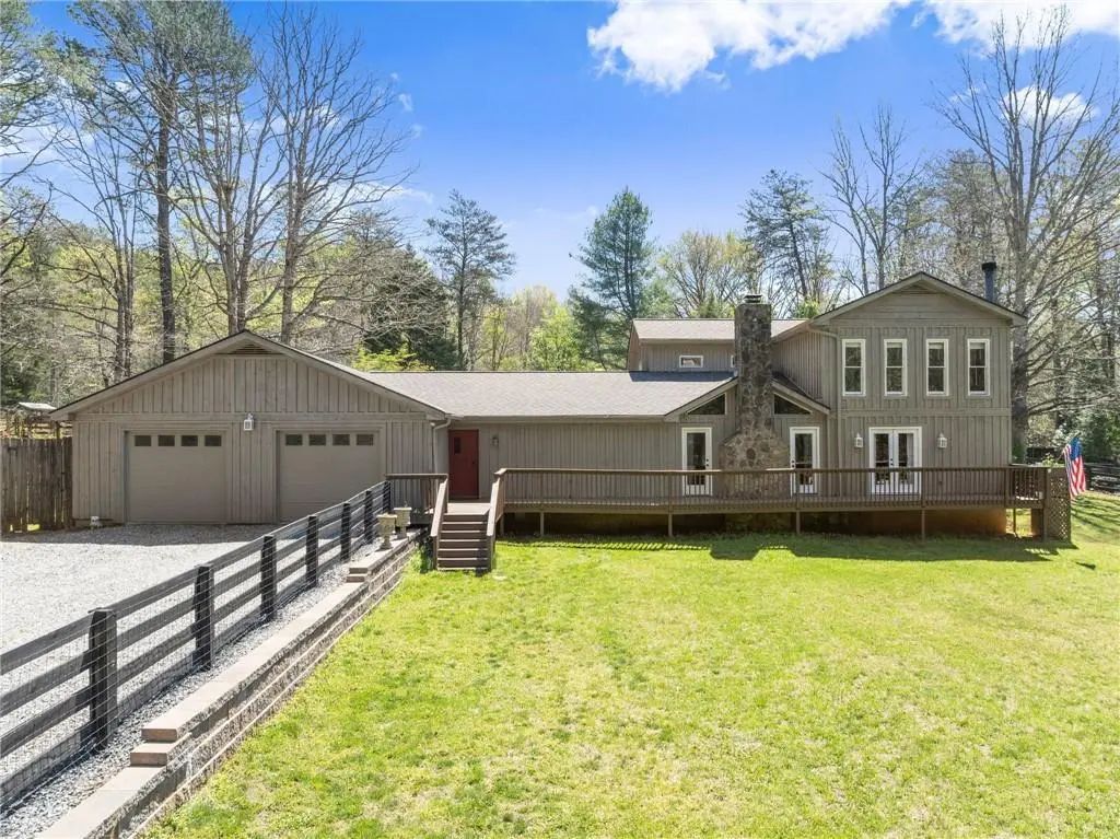 290 Chastain Road, Sautee Nacoochee