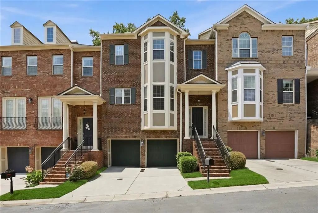 3120 Sugarberry Lane, Atlanta